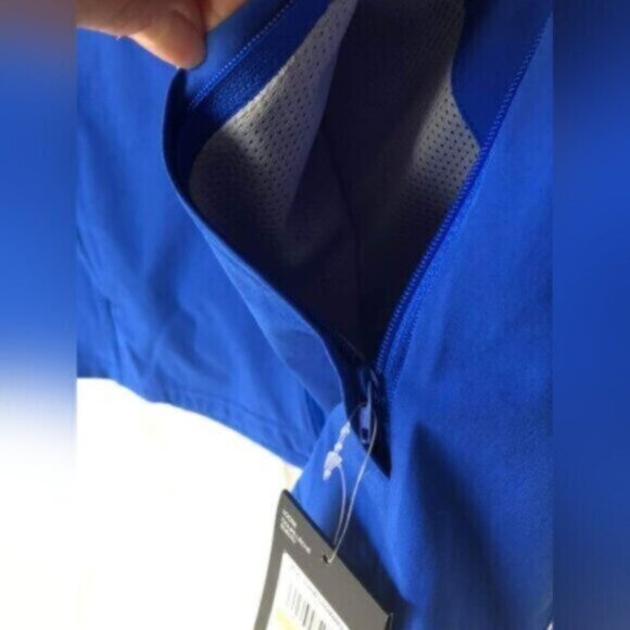 Under Armour Mens Heat Gear Athletic Jacket NEW Sz M - Picture 6 of 7